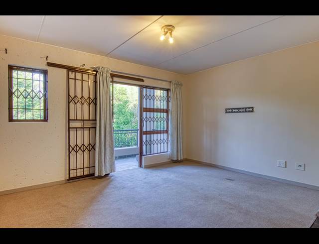 2 BEDROOM APARTMENT TO LET IN FERNDALE